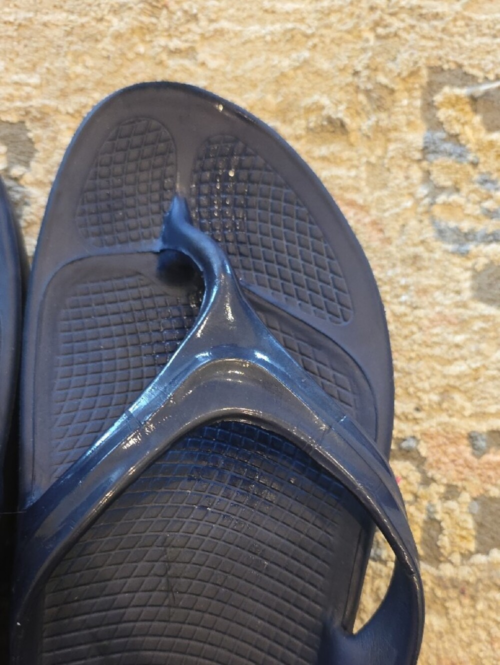 OOFOS Purple Comfort Flip Flops - Picture 4 of 10